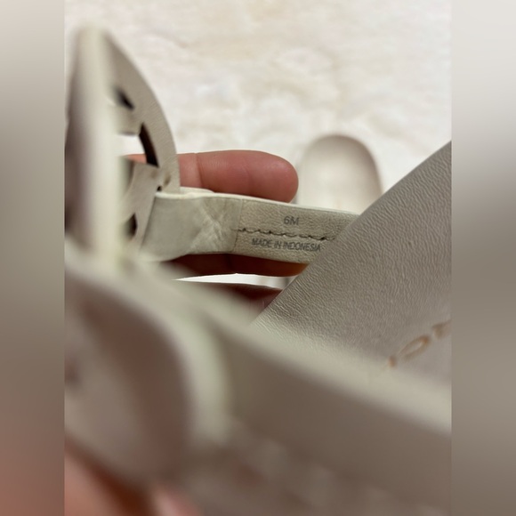 Tory Burch Miller - Picture 5 of 7